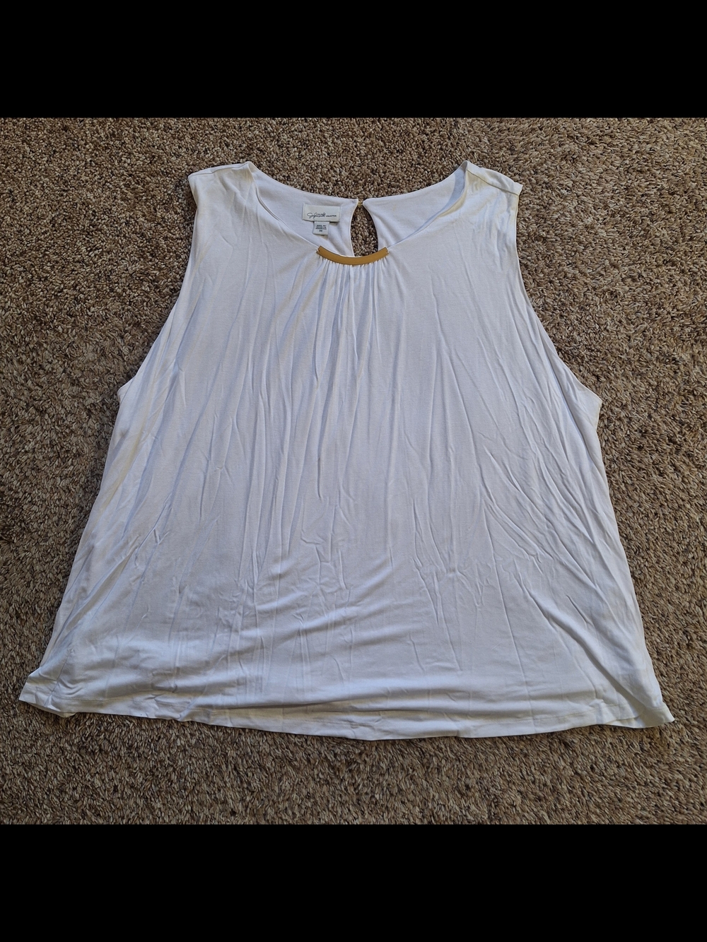 Jaclyn Smith White Sleeveless Top w/ Gold Neckline Detail Size 3X